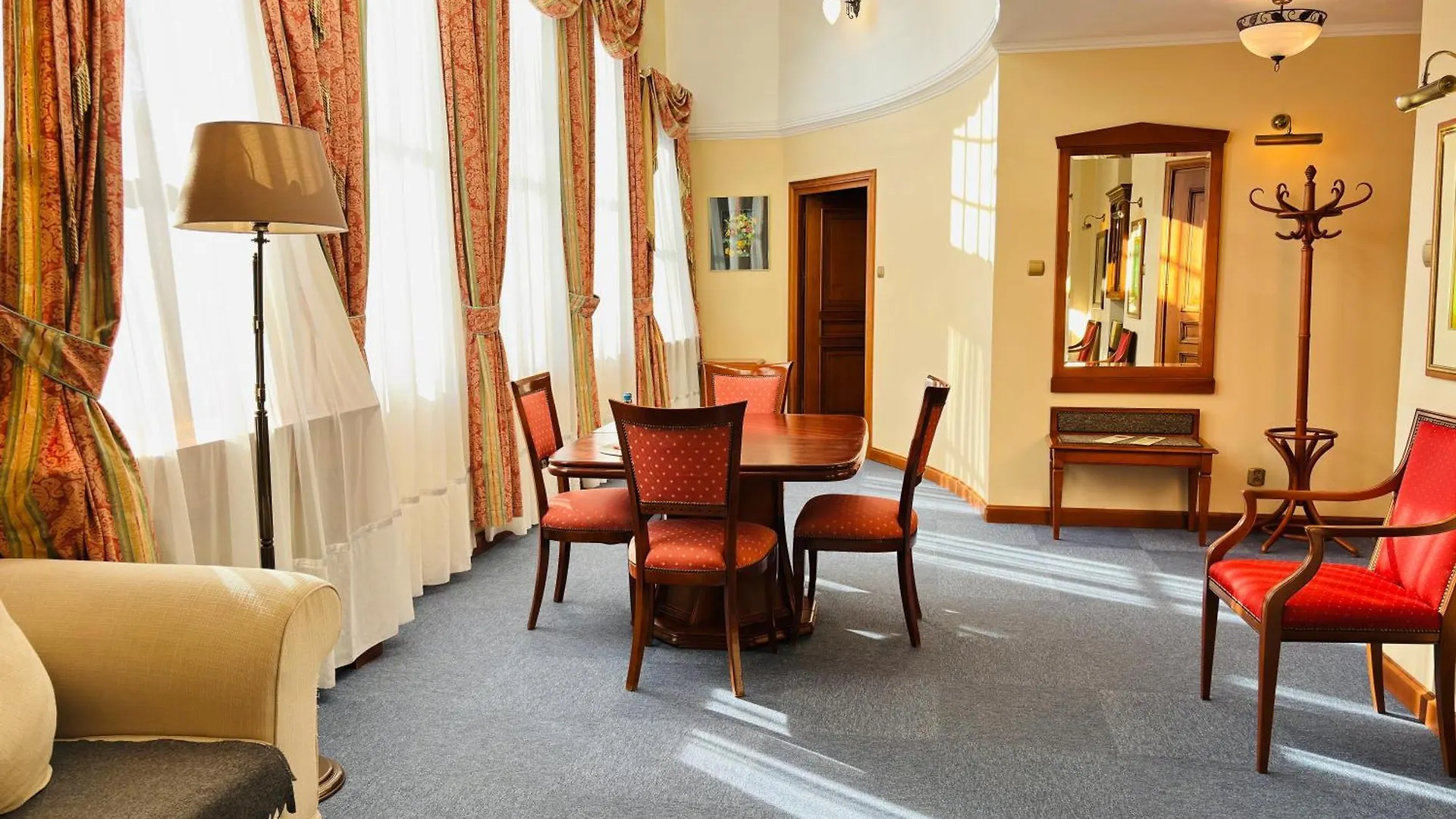 Hotel Opera Sopot