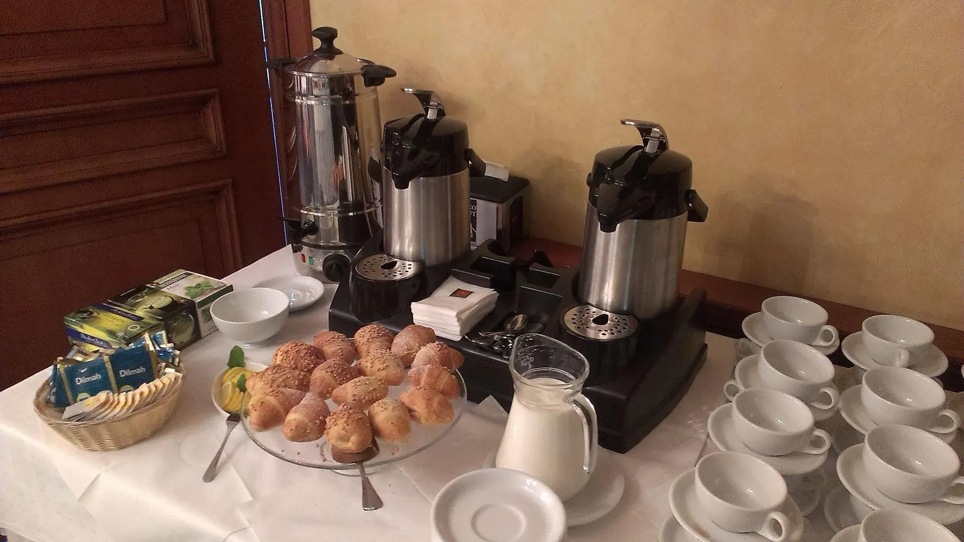 Hotel Opera Sopot 3*,